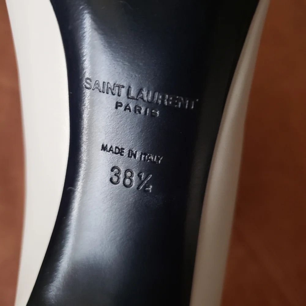 Saint Laurent Black and White Heels - Picture 5 of 5